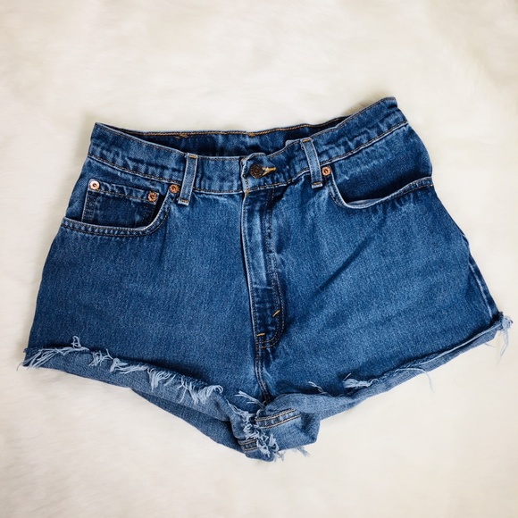 Vintage Levis 550 High Waist Mom Cutoff Shorts - Picture 3 of 5